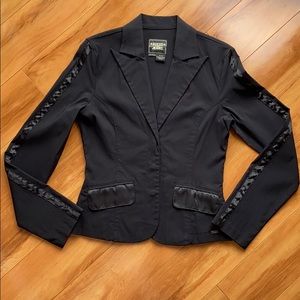 EXPRESS BLACK WITH SATIN BLAZER SIZE SMALL